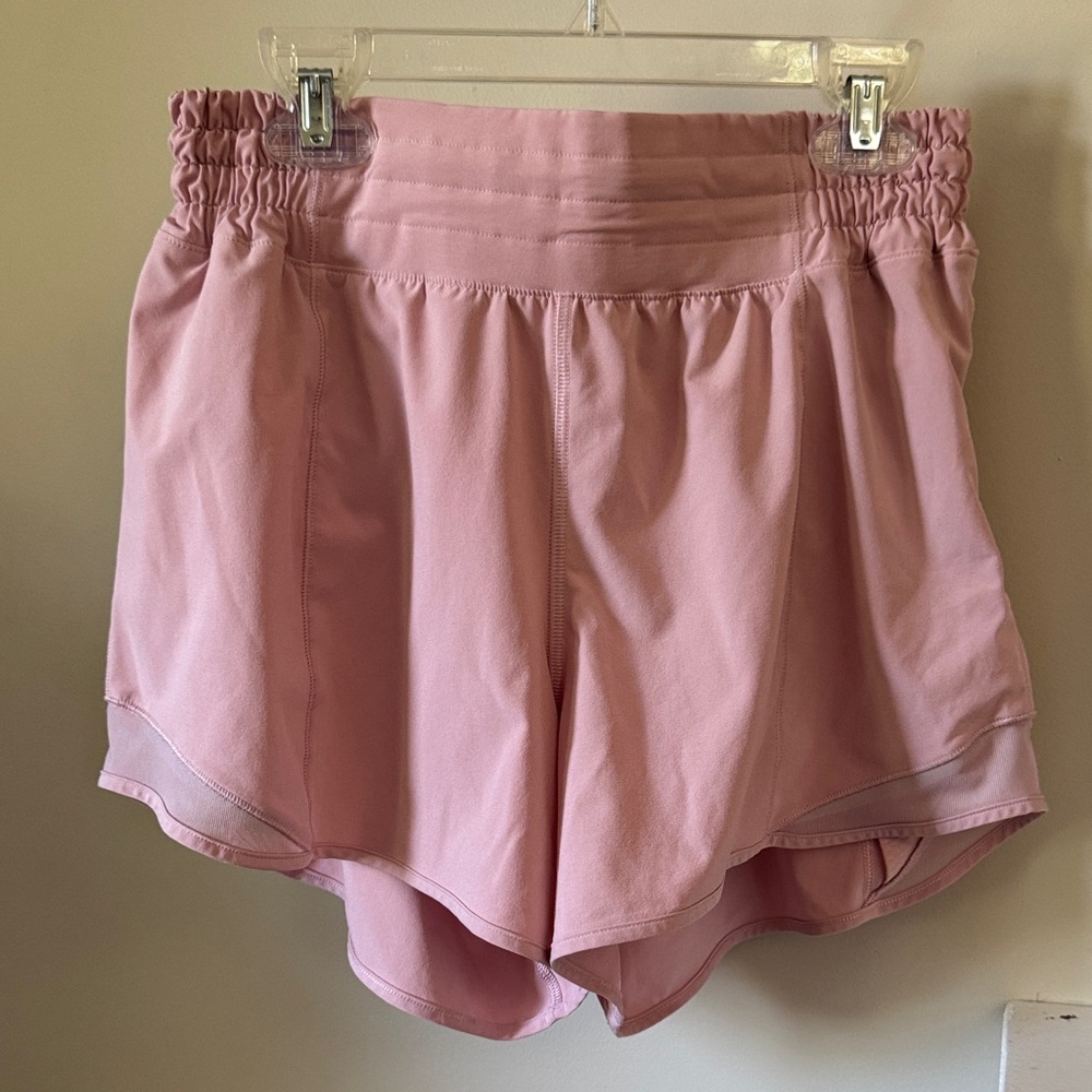 Lululemon Hotty Hot High Rise shorts 4” length - size 6 - color Pink Haze